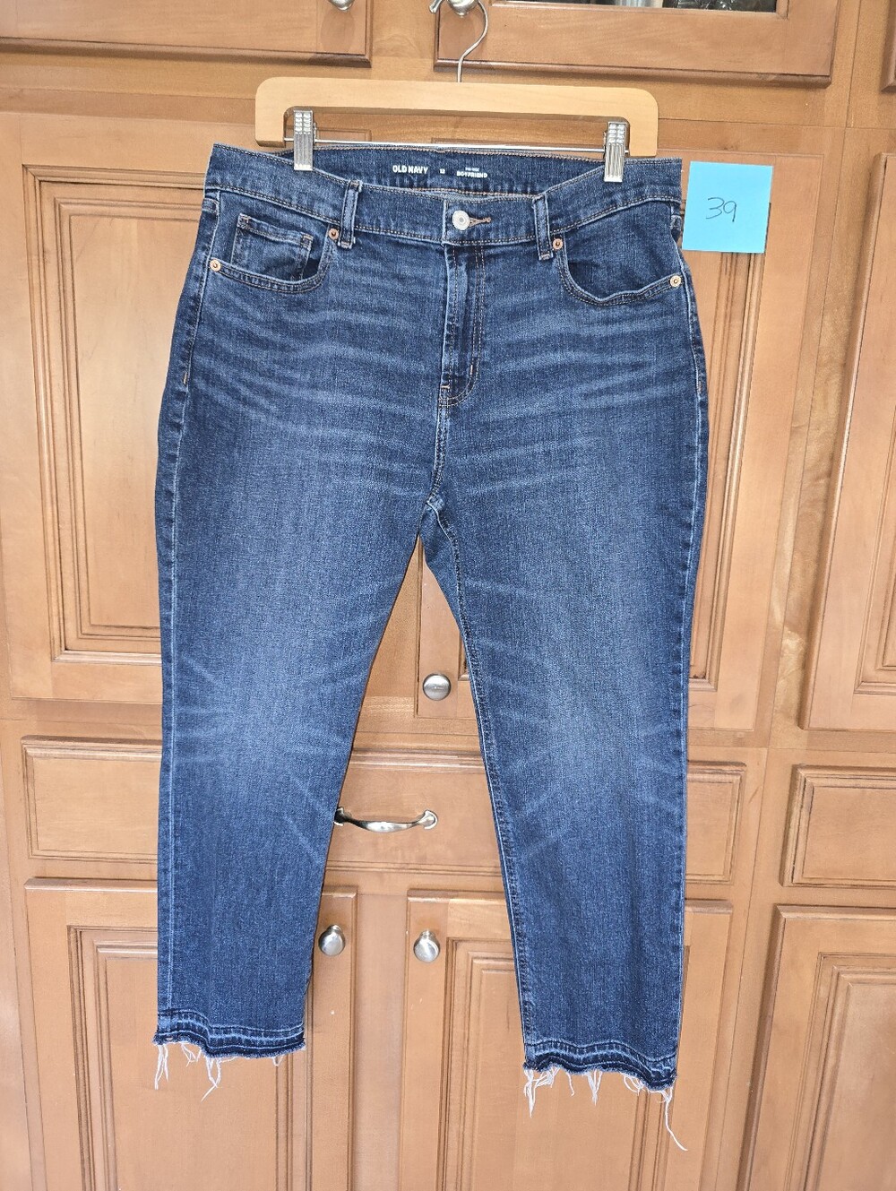 Old Navy mid-rise boyfriend jeans in a medium-dark blue wash Size 12